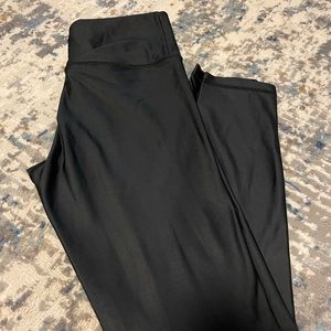 Metallic black leggings